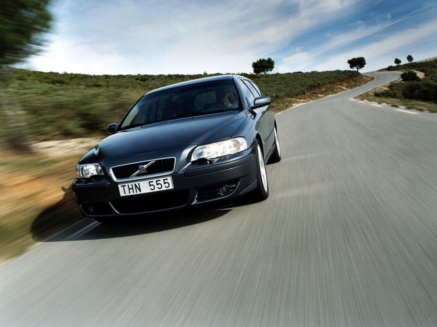  Volvo V70 R 2000 года  (фото 5 из 23)